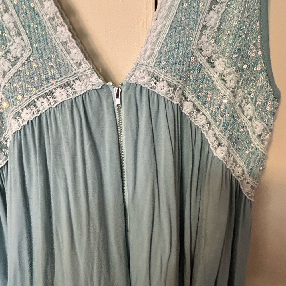 POL Teal Sequin Lace Tank Top - Picture 4 of 16